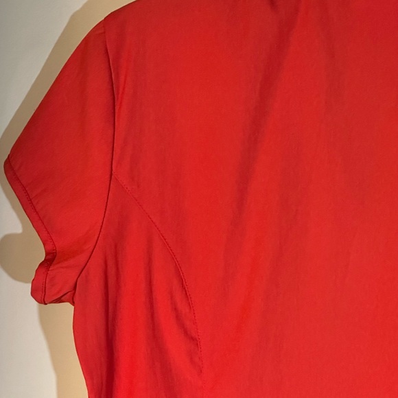 EUC: BAY STUDIO Pleated Short Sleeve Blouse - Picture 8 of 10